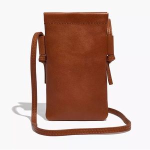 Madewell The Smartphone Crossbody Bag in Leather